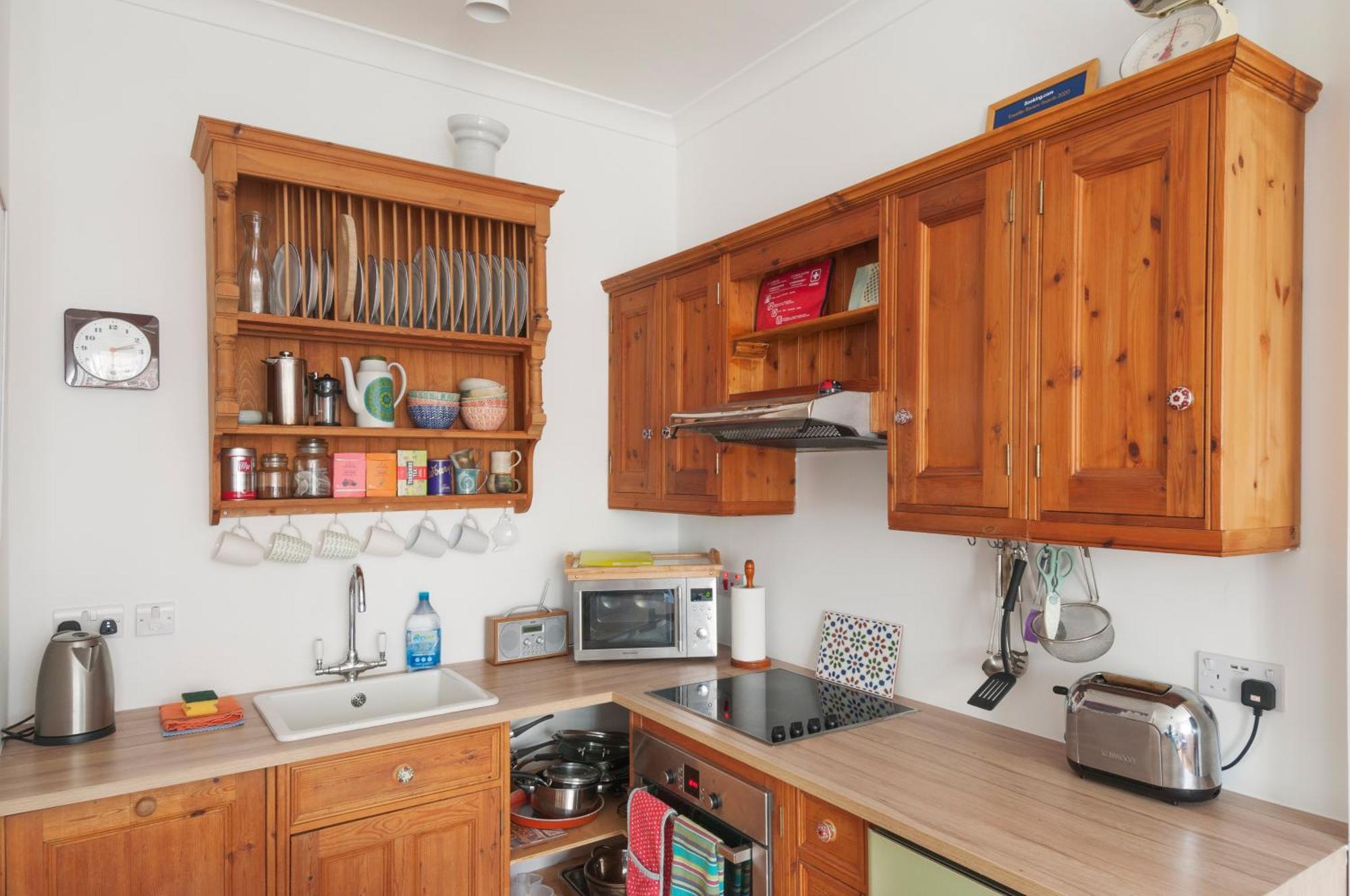 Cozy With Character Vibrant Cottage Style Flat At Leith Links Park エディンバラ エクステリア 写真