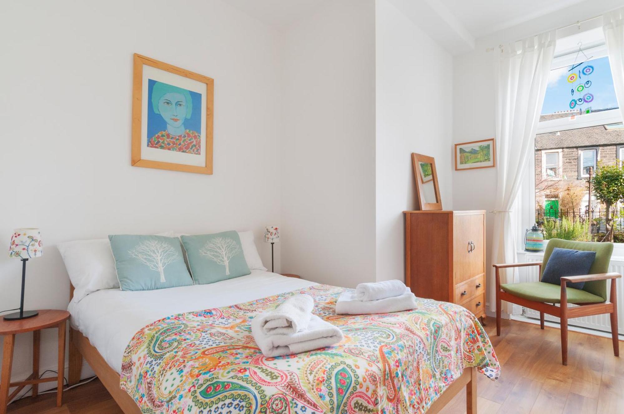 Cozy With Character Vibrant Cottage Style Flat At Leith Links Park エディンバラ エクステリア 写真
